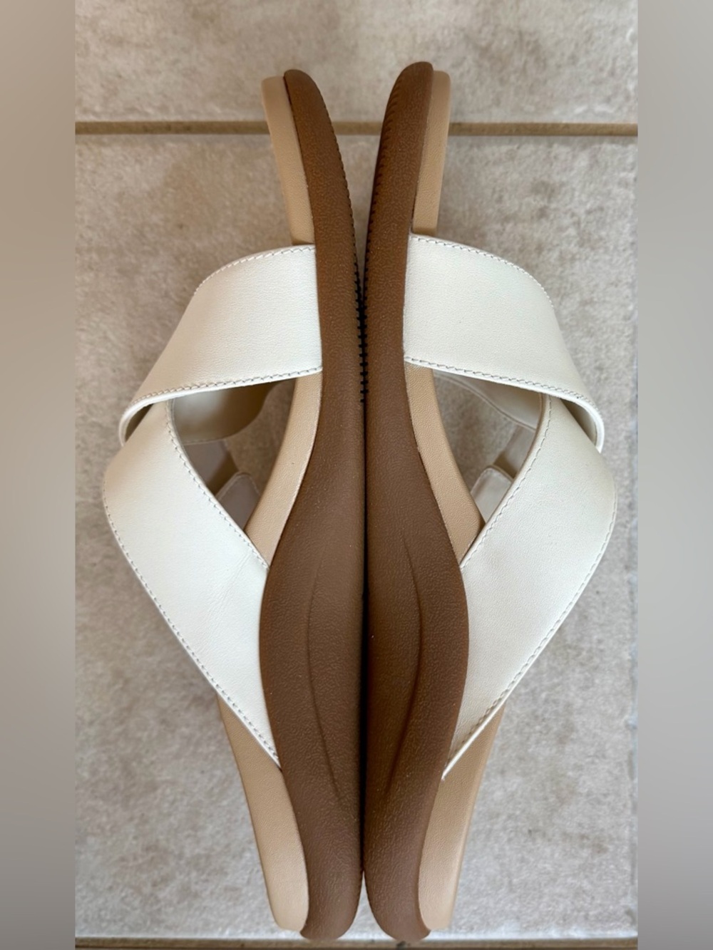Laguna Slide Ivory Leather Sandals Adjustable Strap Size 9.5 Minimal - Picture 6 of 11